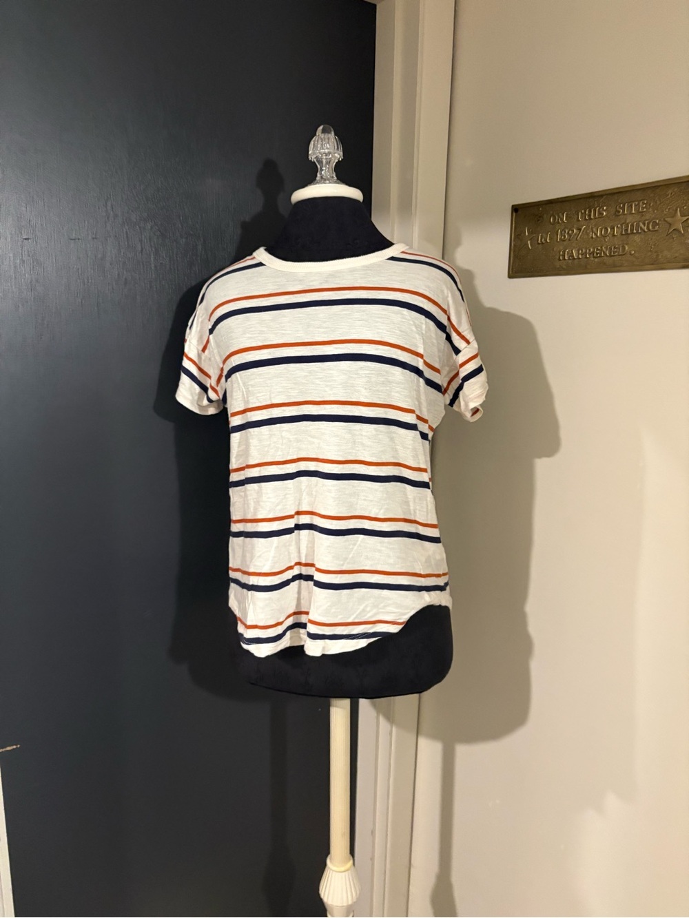 Madewell 100% Cotton White Tee Shirt with Navy & Orange Stripes 💜